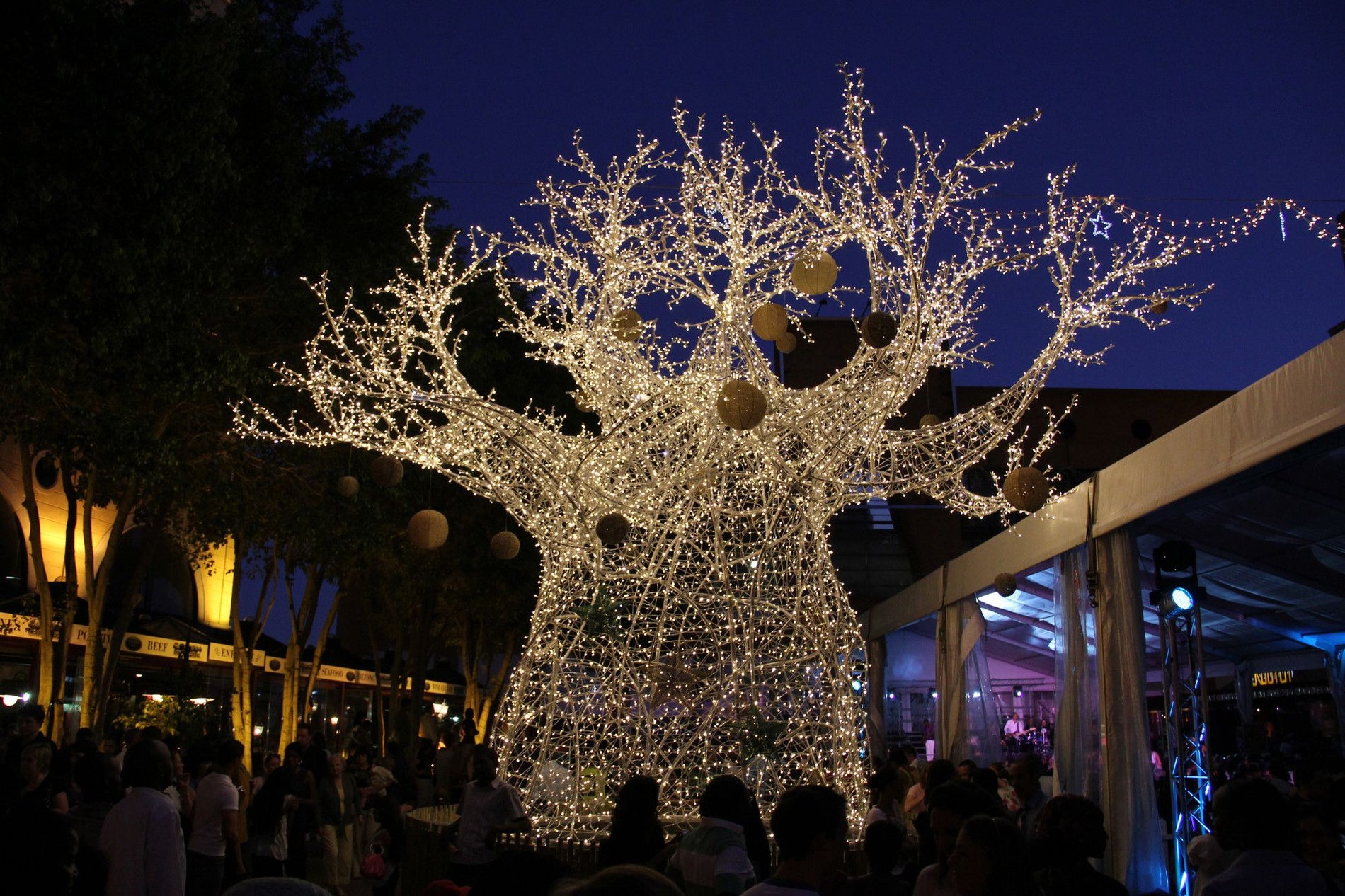 CHRISTMAS ACCORDING TO AFRICA